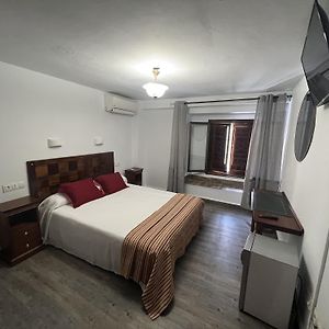 Hostal Colon Antequera